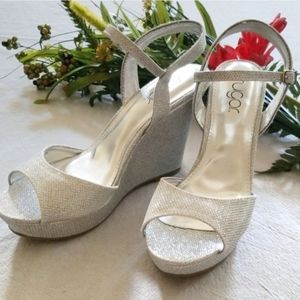 Sugar Silver Glitter Wedges